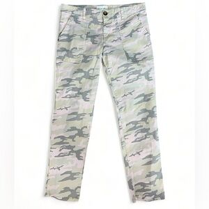 Blossom & Clover y2k Camo Pants Women’s tan green light camo Size 29